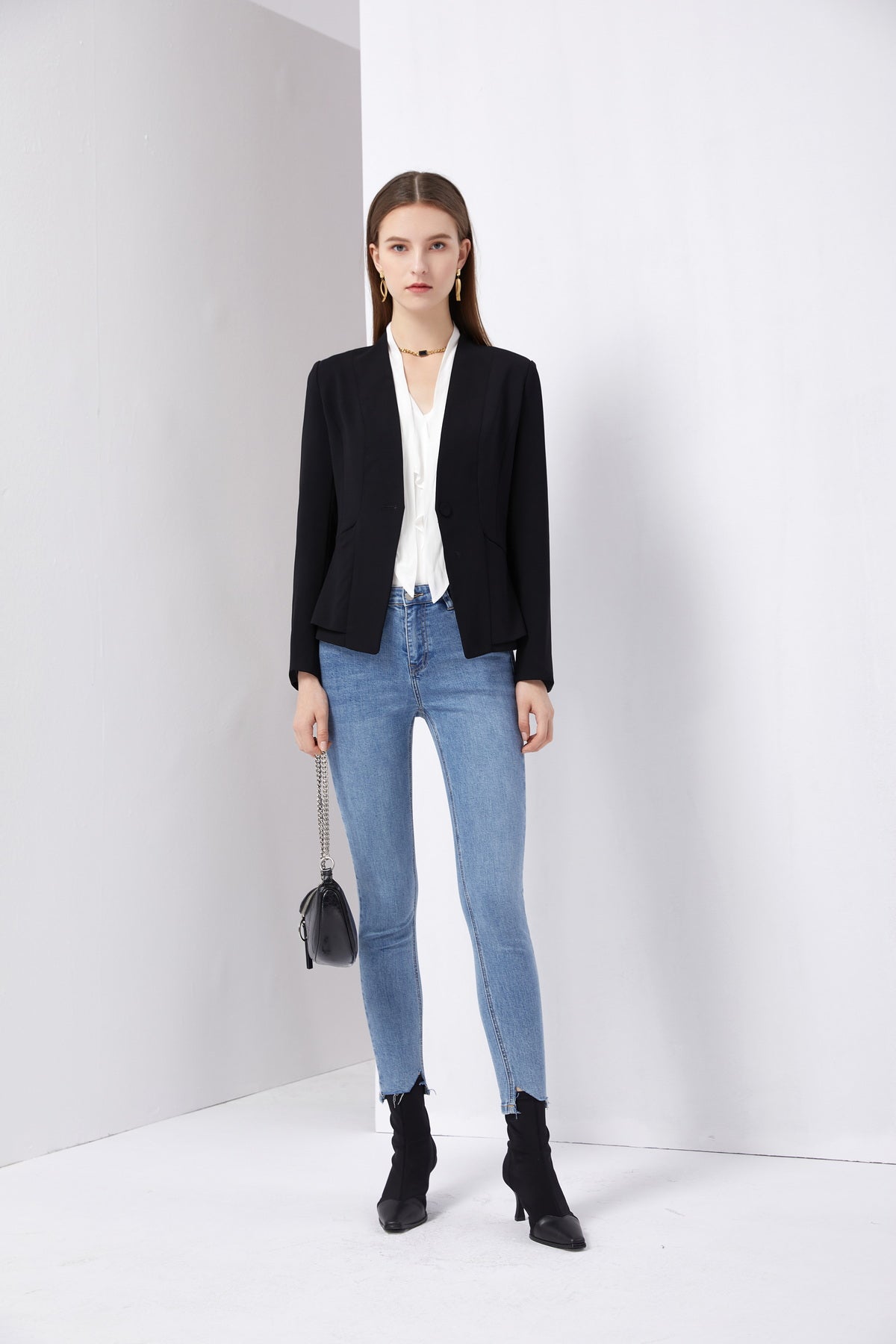 GDS Sophia Ruffle Jacket | Black JACKETS autumn-winter BLACK BRUNCH CASUAL Catch ESS22 GDS JACKETS L M S SALE WORK XS