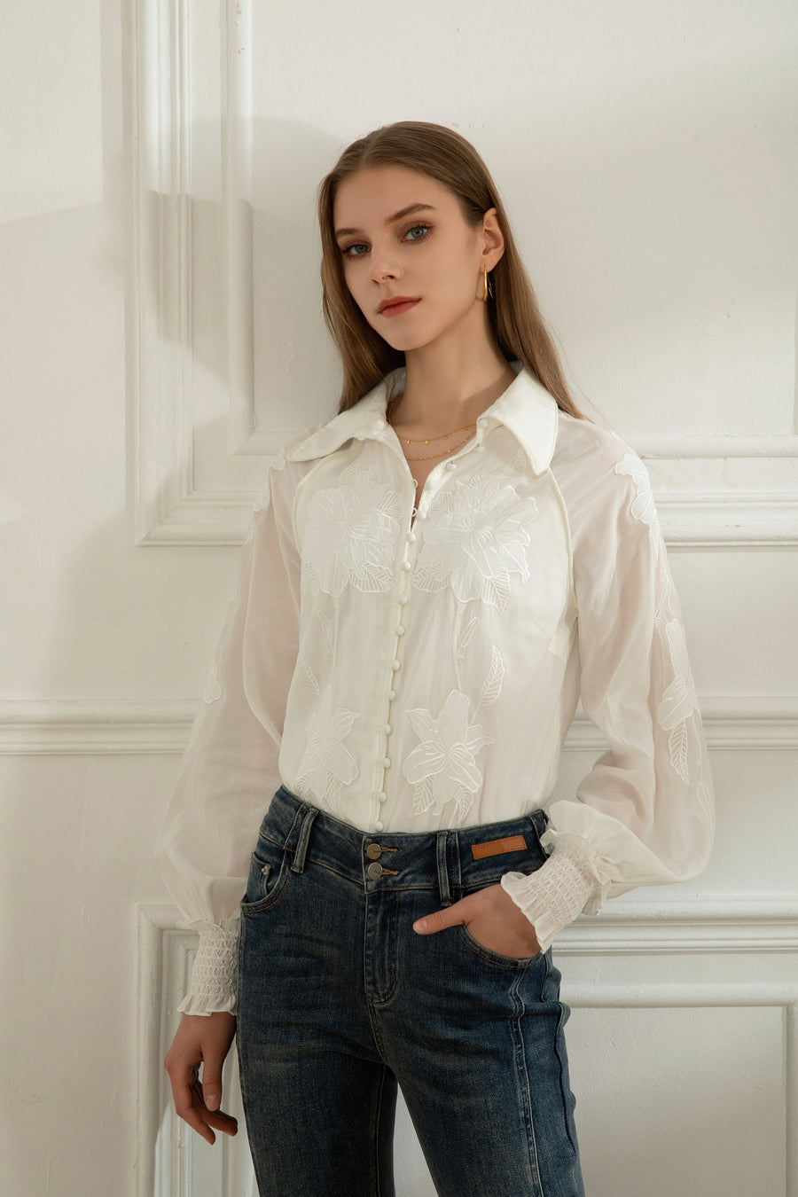 GDS Camille Blouse | White BLOUSES autumn-winter AW 23 BLOUSES BRUNCH CASUAL Catch GDS L M S SALE 40 % WHITE WORK XL XS