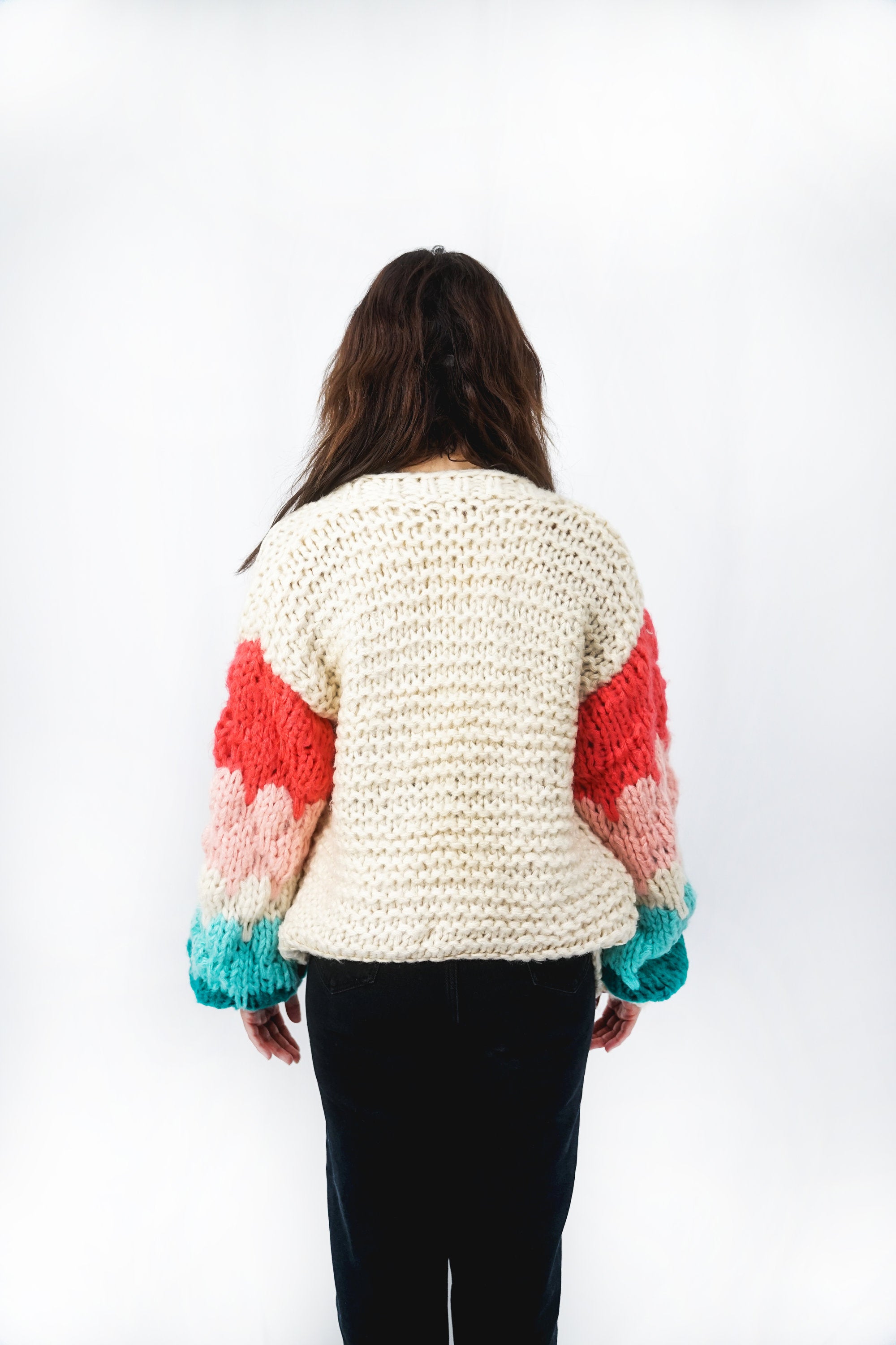 Feel the Love Short Handmade Cardi | Crm-Pnk CARDIGAN autumn-winter CREAM KNIT M - L PINK S - M SALE stellino